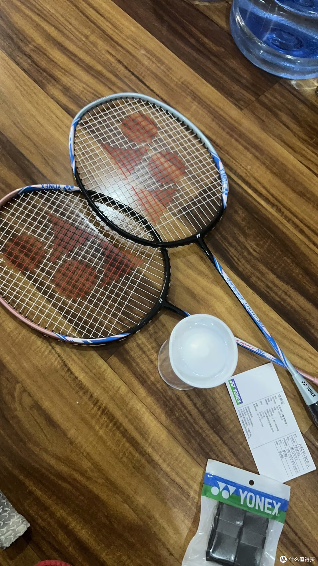 羽球装备实战分享|球拍选款+用球体验,新手少走弯路