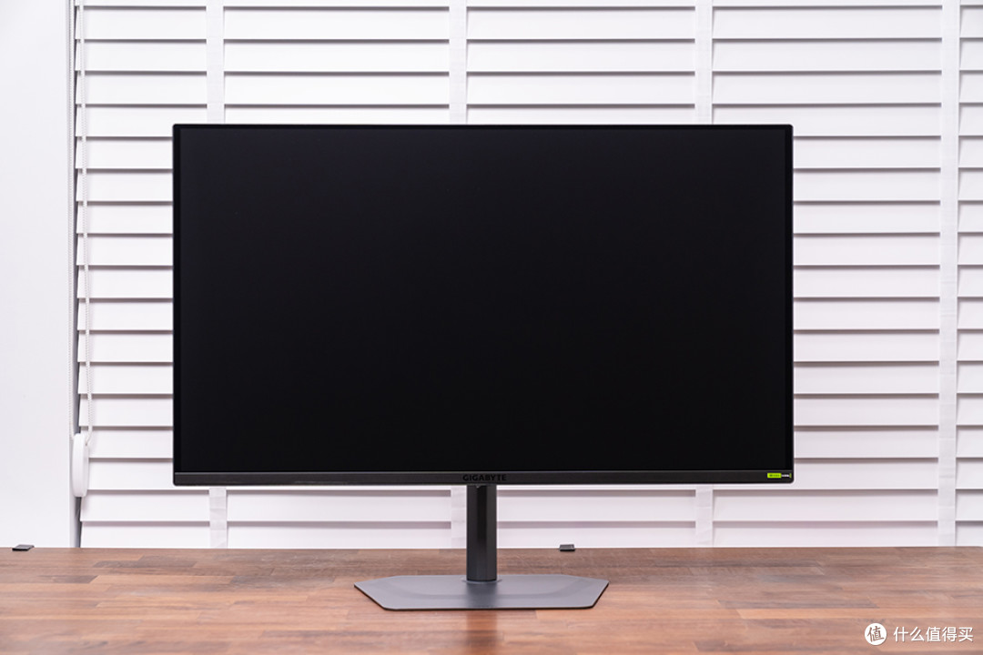4K 240Hz QD-OLED 全能战士,技嘉 MO32U24 显示器评测