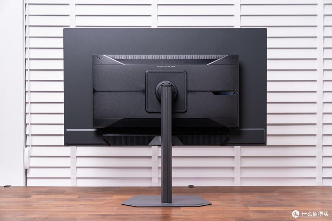 4K 240Hz QD-OLED 全能战士,技嘉 MO32U24 显示器评测