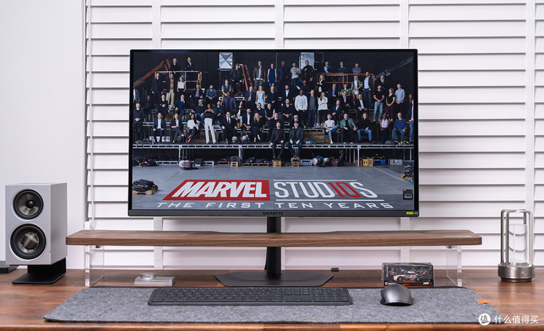 4K 240Hz QD-OLED 全能战士,技嘉 MO32U24 显示器评测