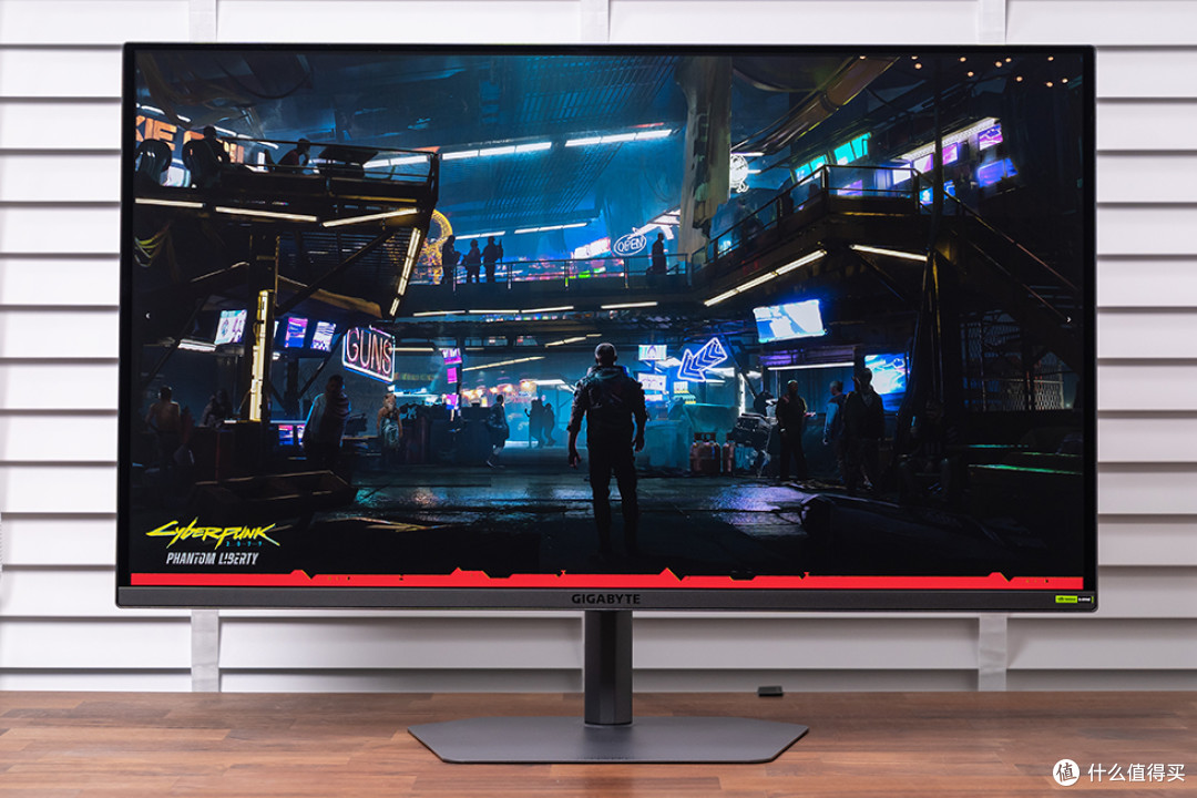 4K 240Hz QD-OLED 全能战士,技嘉 MO32U24 显示器评测