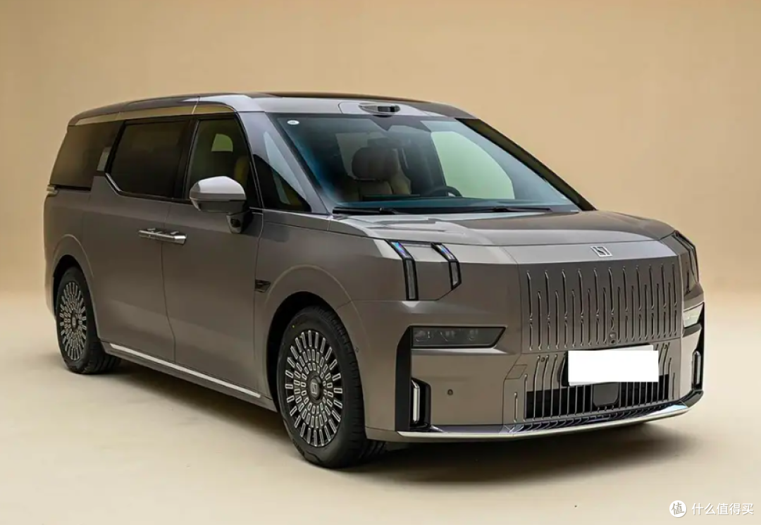 这车不比界9香吗?权益后限时售价41.38万起,焕新极氪009 MPV