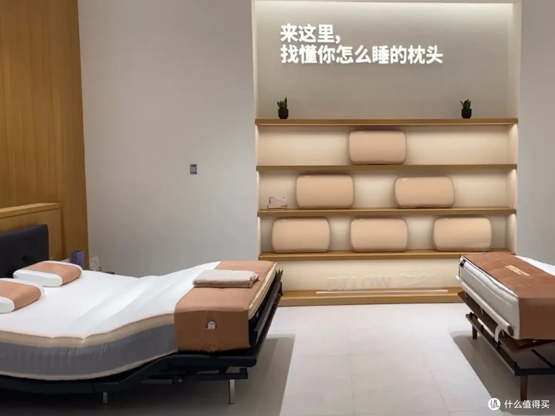 沪上再添安睡新地标!菠萝斑马虹桥前湾印象城店冬日优雅启幕