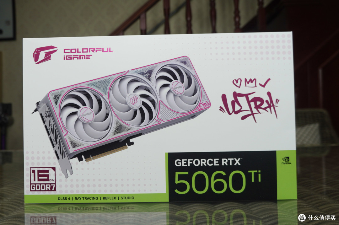 黑白双配色、背插可选,iGame RTX 5060 Ti Ultra W OC 装机实测