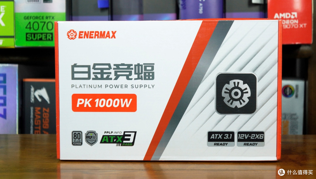 黑白双配色、背插可选,iGame RTX 5060 Ti Ultra W OC 装机实测