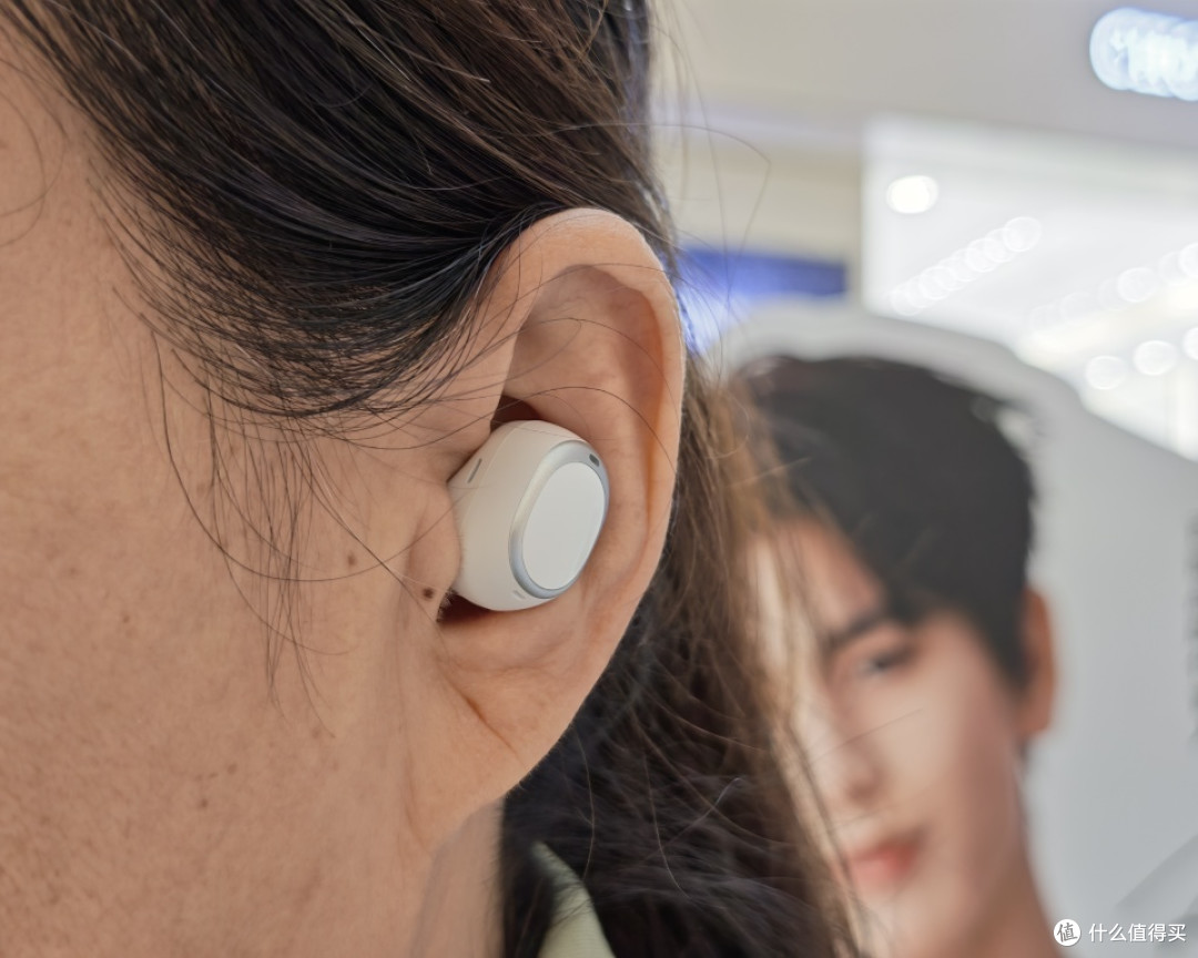 百元机也有“轻奢心”?QCY A30降噪耳机一周体验,值不值得买?