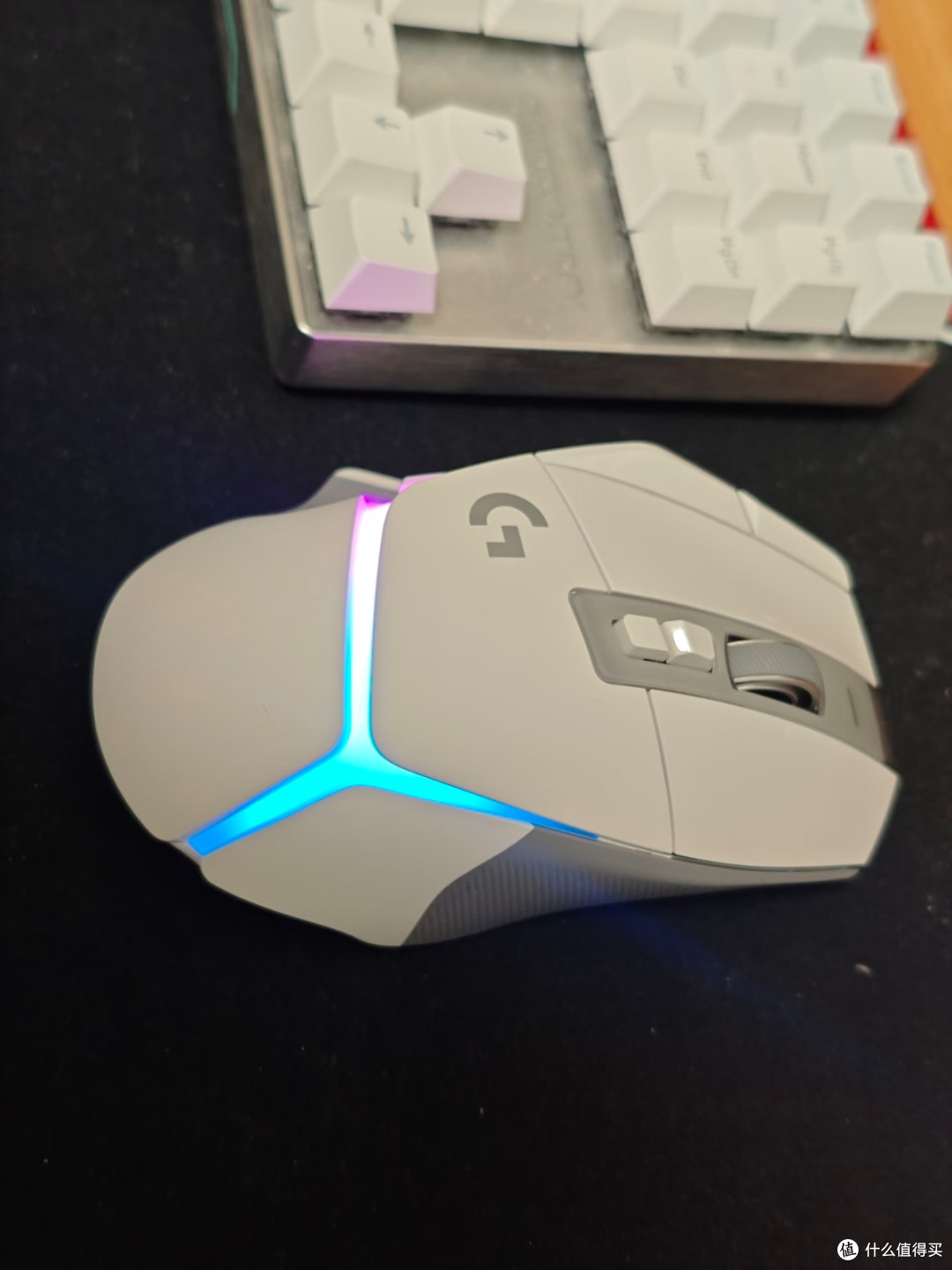 罗技G502 X PLUS|旗舰级无线游戏鼠标