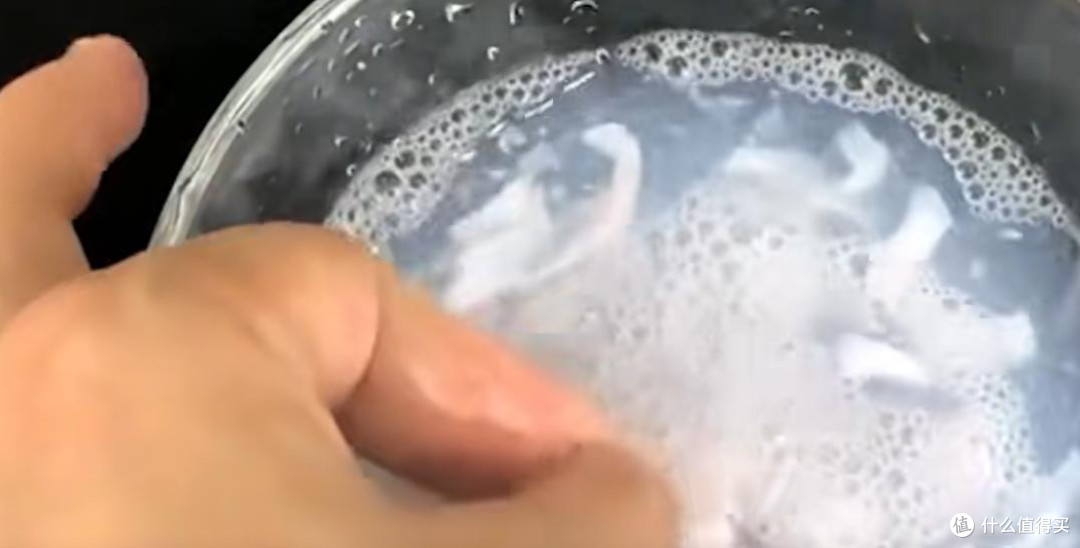502粘手别硬扯!温州熊孩子事件,测出119五星免费服务