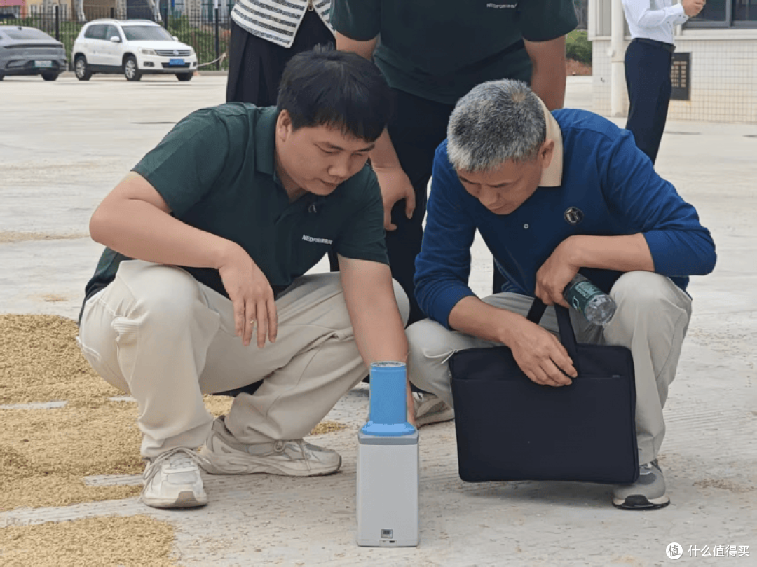 绿岛风助农务实:“中国人要把饭碗牢牢端实”