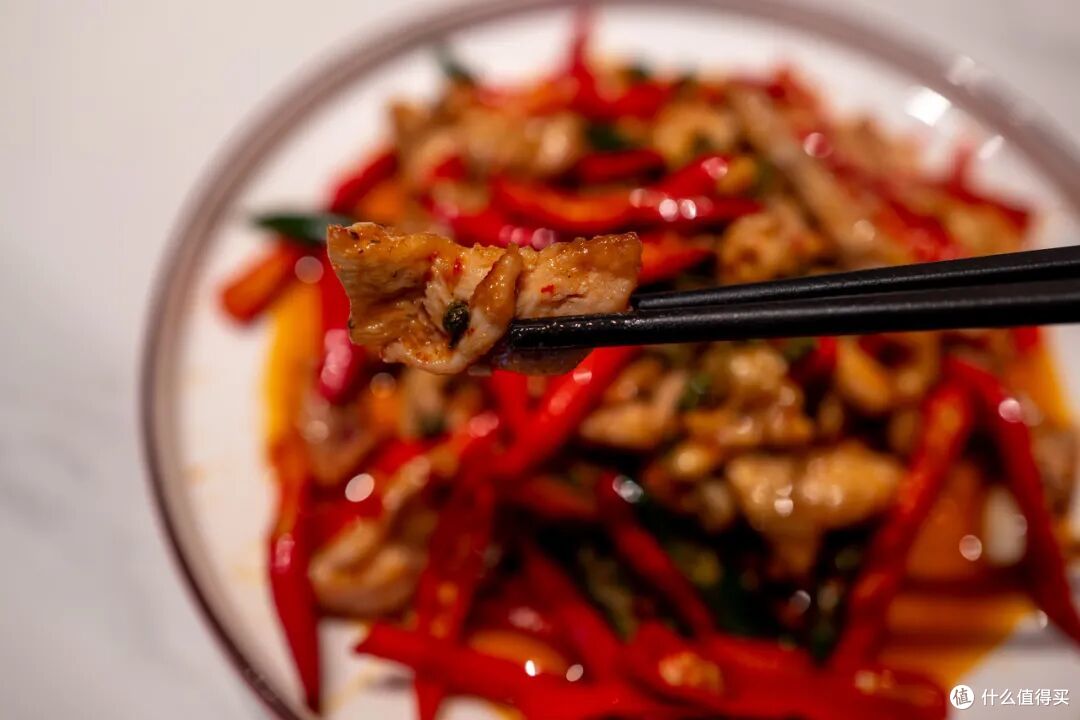 三个词形容这座长江边的美食之城:巨好吃!还没火?不应该啊。