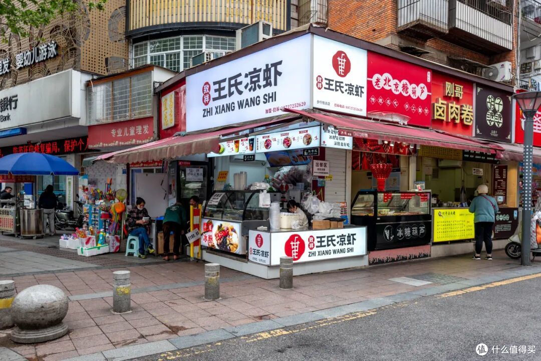 三个词形容这座长江边的美食之城:巨好吃!还没火?不应该啊。