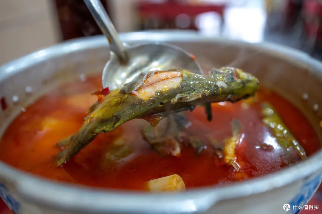 三个词形容这座长江边的美食之城:巨好吃!还没火?不应该啊。