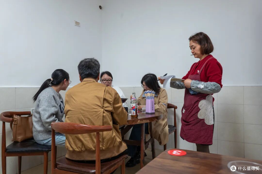 三个词形容这座长江边的美食之城:巨好吃!还没火?不应该啊。