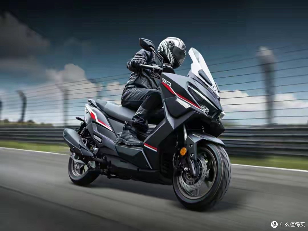 ABS+TCS+正水冷引擎,光阳RacingH150抖音专享版,售价11980元
