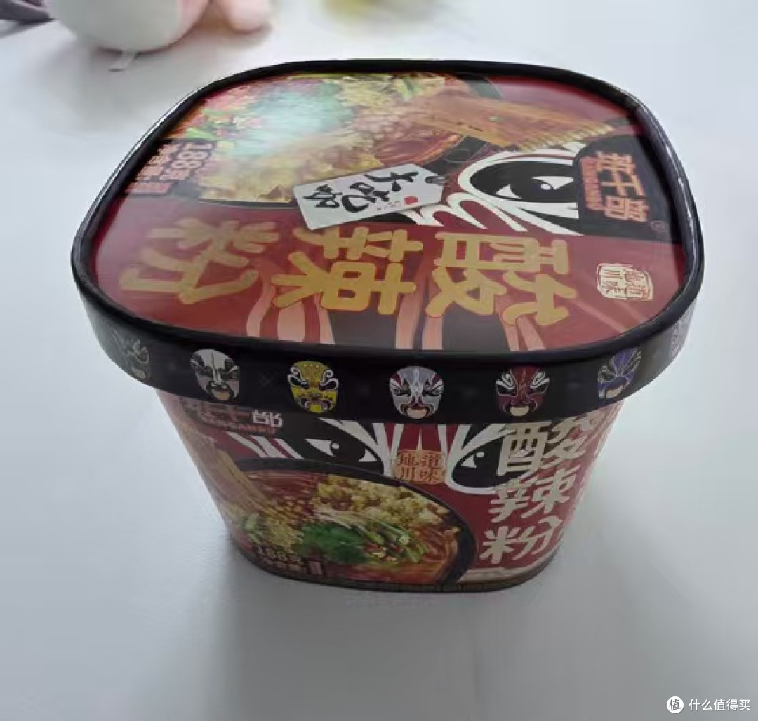这桶酸辣粉让我戒掉了外卖