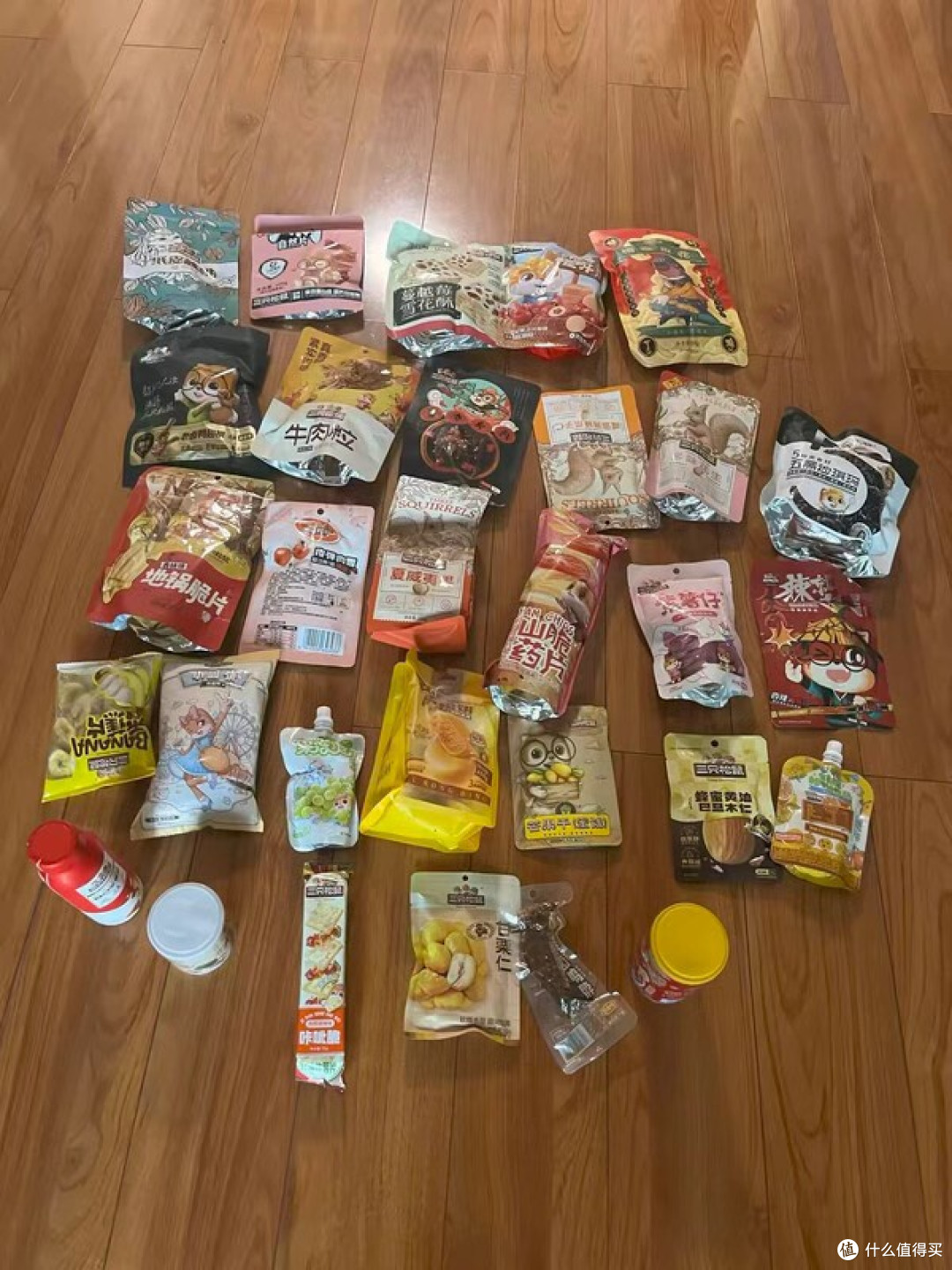 618零食清单，三只松鼠全家桶值得吗？