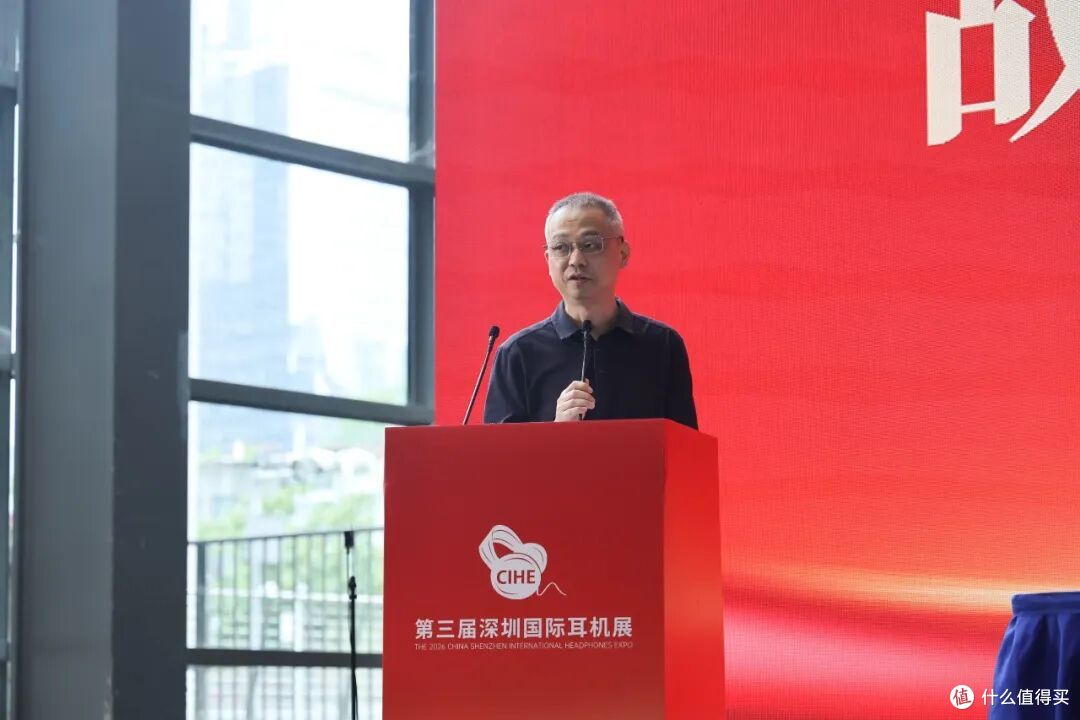 耳边前线 | 和小公举一起回顾深圳国际耳机展的新品!