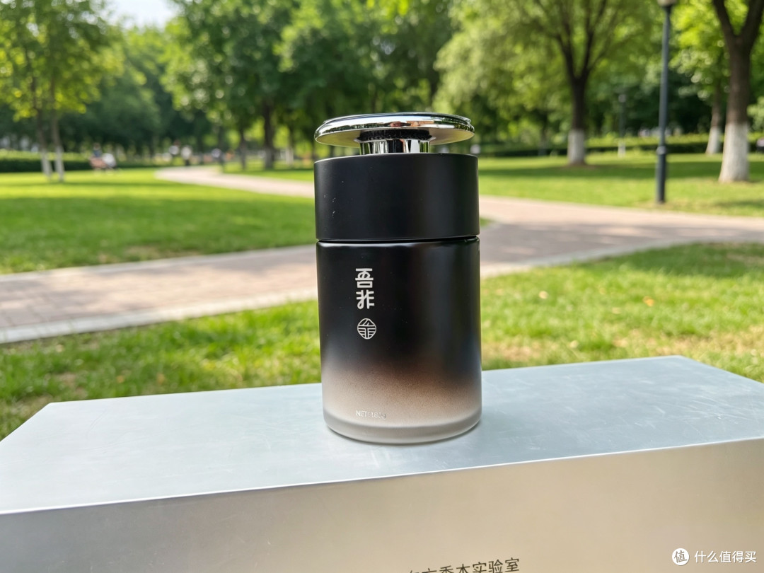 吾非太阳能除醛车载香薰：晒晒太阳就净味，新车老车都安心