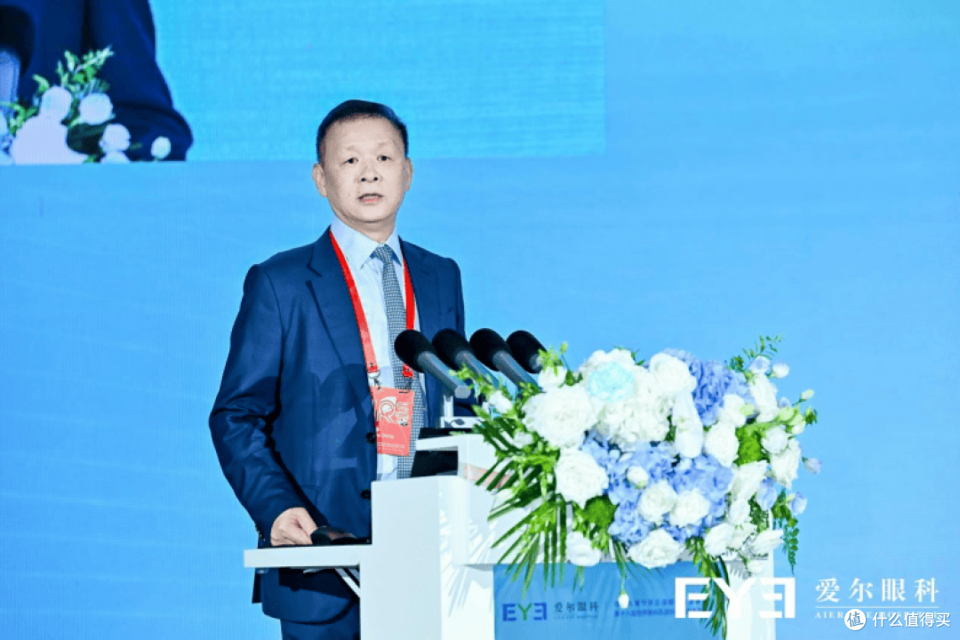 AI赋能“量眼定制”:爱尔眼科引领近视手术数智化新时代