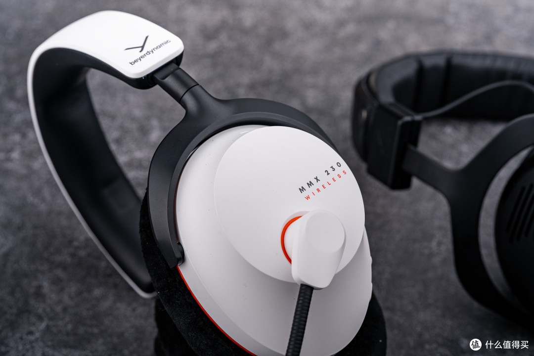 无线游戏头戴的毕业之选——拜雅 MMX 230 wireless