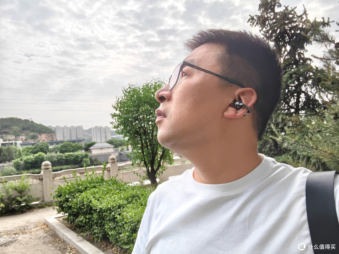 618大促耳夹式耳机怎么选?漫步者 Comfo Clip Q 与 X Clip对比!