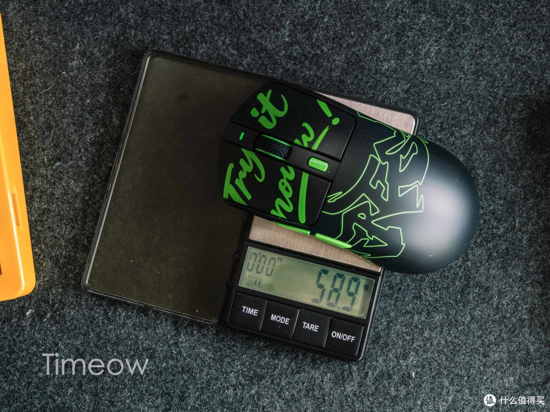 大男孩的快乐!618改造游戏桌面:ITX+8K鼠标手柄+挂灯音箱全安排