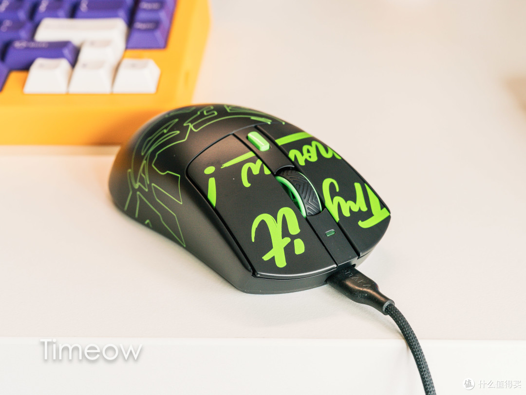 大男孩的快乐!618改造游戏桌面:ITX+8K鼠标手柄+挂灯音箱全安排