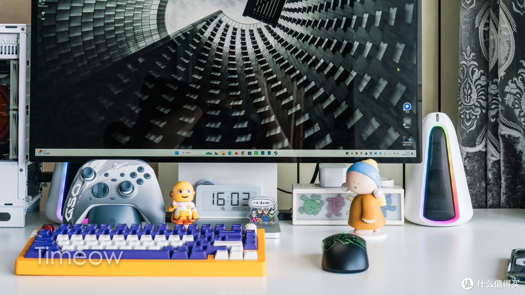 大男孩的快乐!618改造游戏桌面:ITX+8K鼠标手柄+挂灯音箱全安排