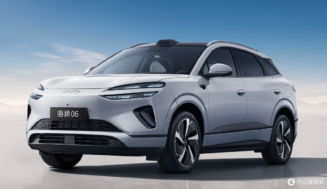 12.99万!新款海狮06 DM上市,205km纯电续航起步,可选310版本!