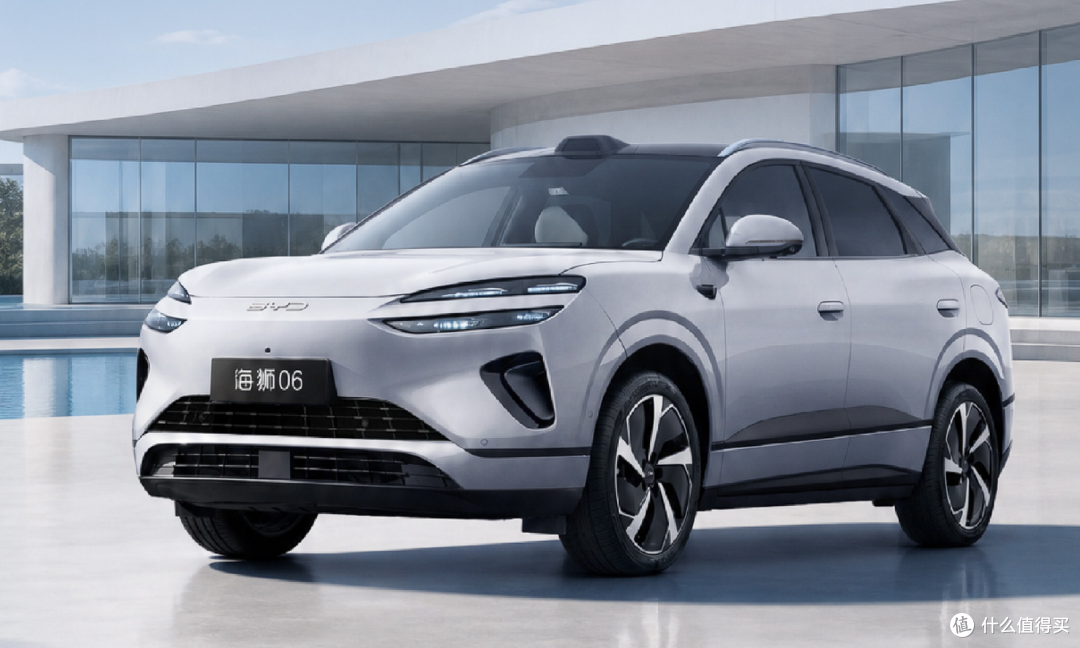 12.99万!新款海狮06 DM上市,205km纯电续航起步,可选310版本!