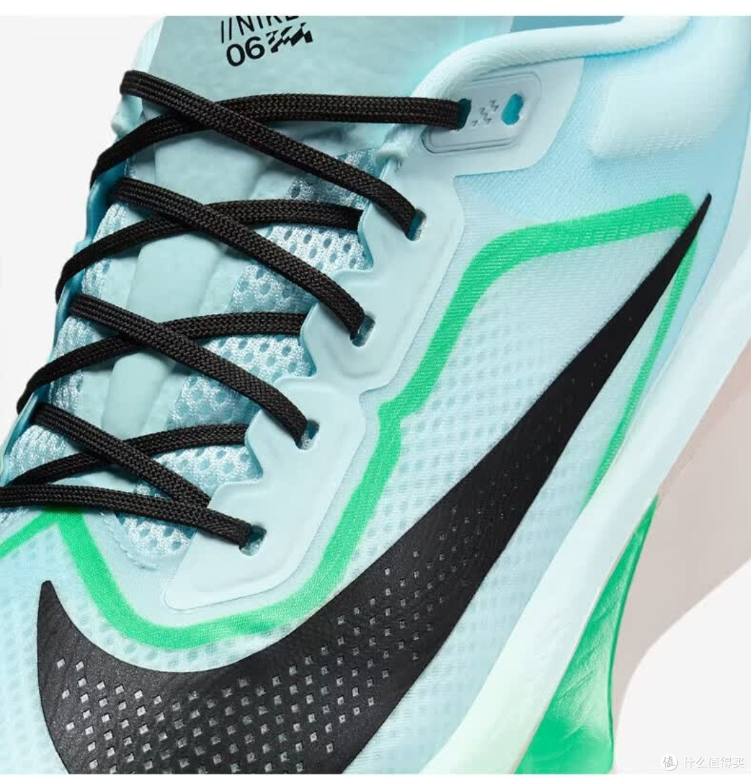 Nike Zoom Fly 6：进阶跑者全能碳板鞋