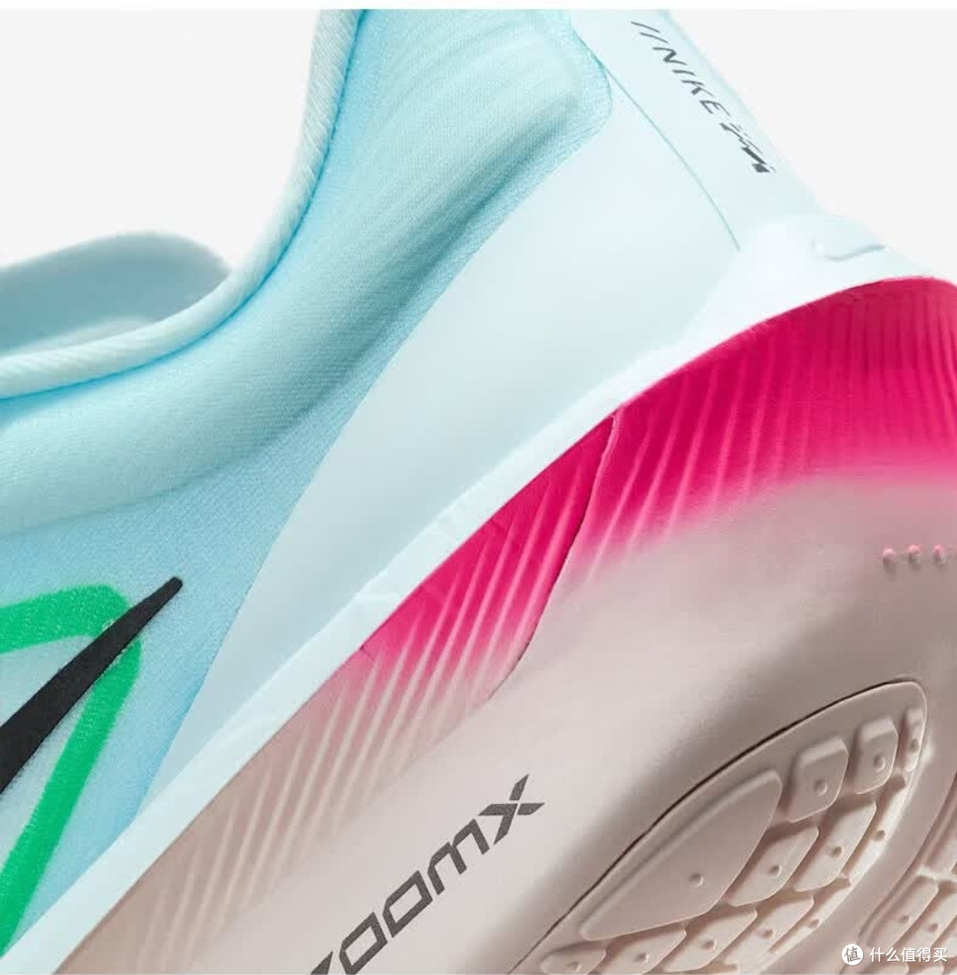 Nike Zoom Fly 6：进阶跑者全能碳板鞋