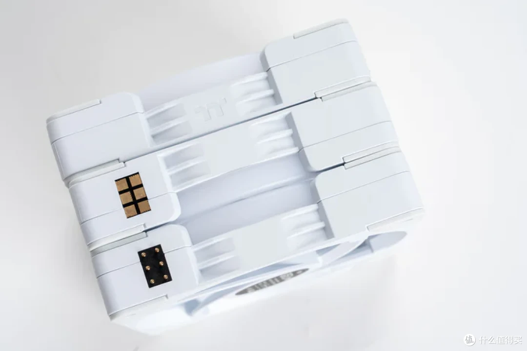 TT钢影透+七彩虹CVN B850M ARK方舟+索泰RTX5080天启装机展示