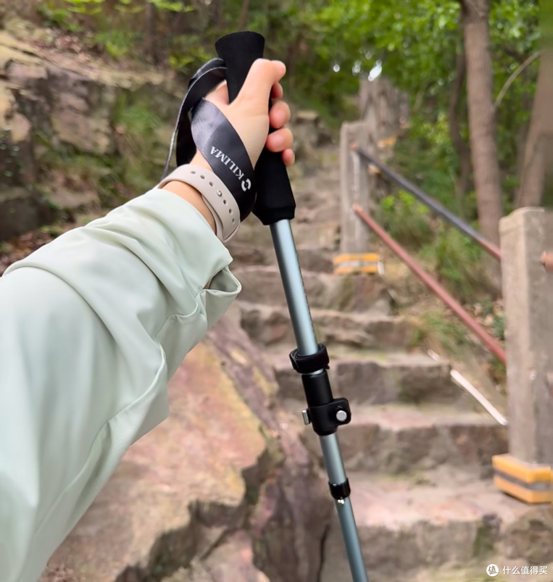 就是这根KILIMA登山杖