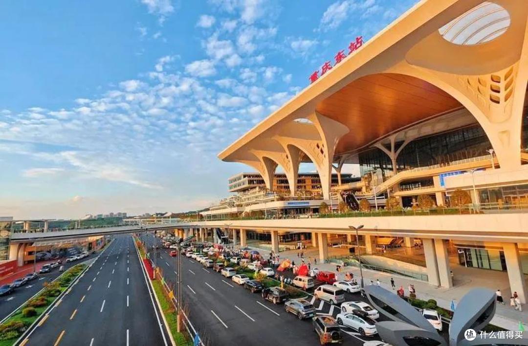 印媒称中国在机器人军团帮助下建成世界最大火车站,只用38个月