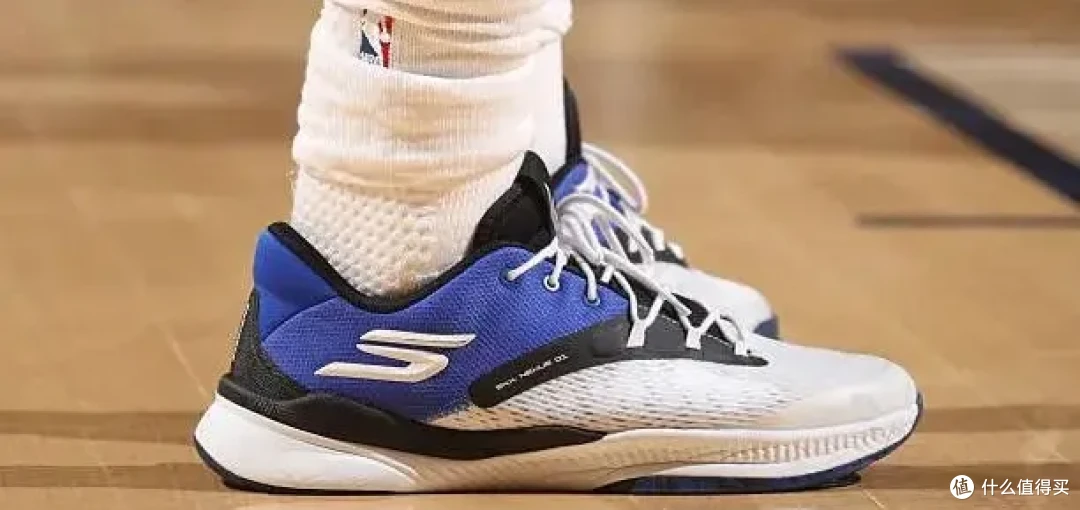 【NBA每日上脚】UA要是留住库里,他会上脚吗?