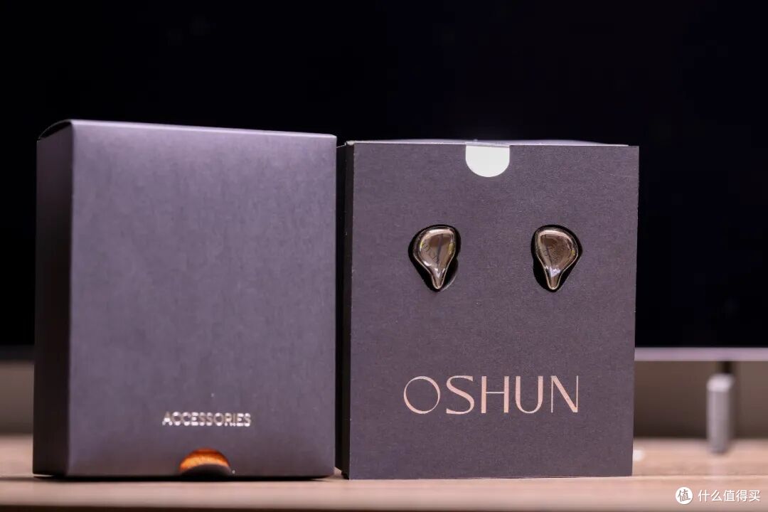 耳边评测 | 插上就响,久听不累,丽弦OSHUN瞬把直推玩明白了