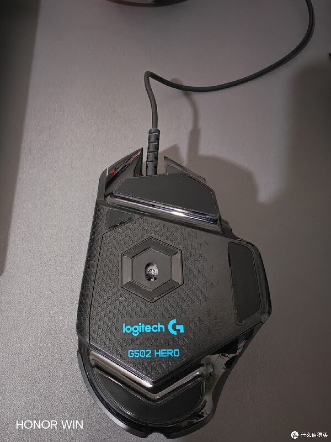 罗技G502 HERO:大手玩家的电竞首选