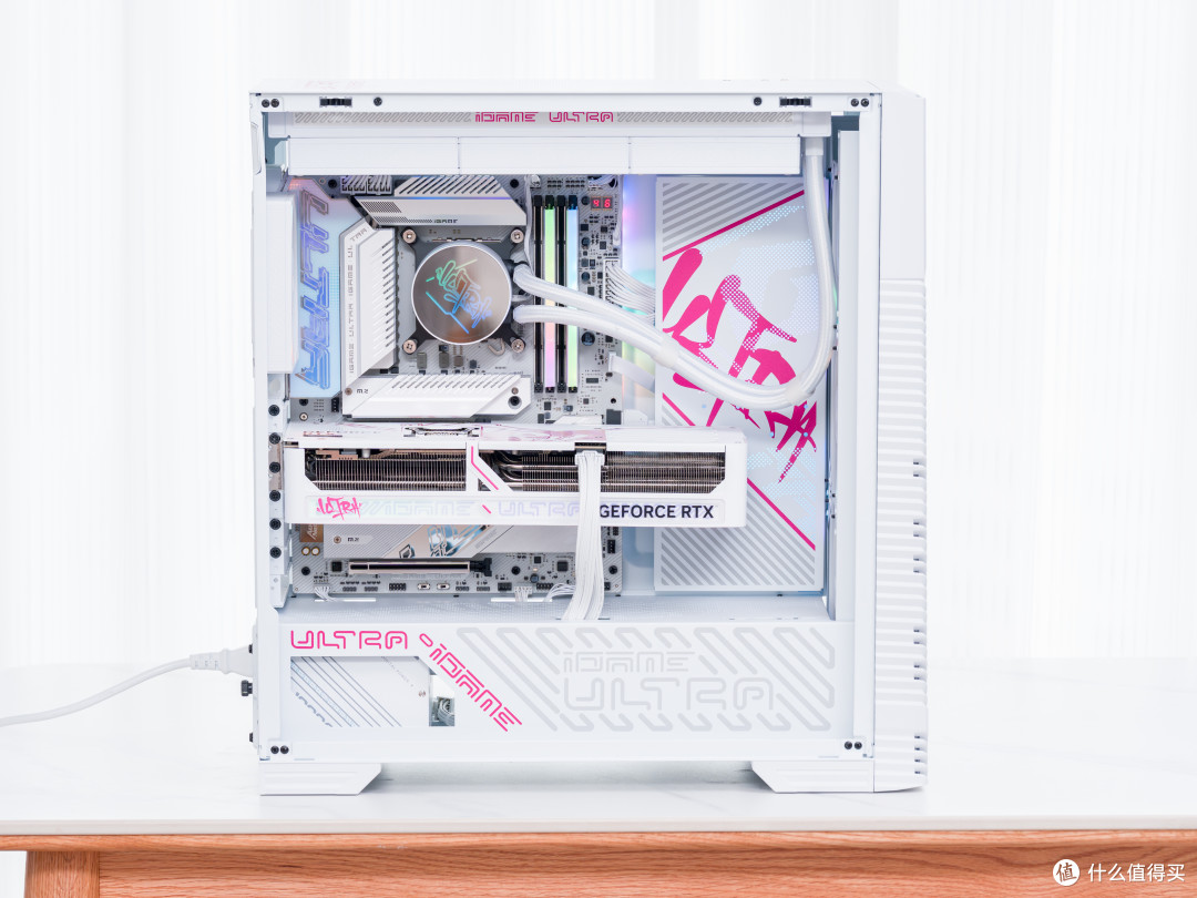 4K/240Hz + DP2.1 + AR3.0 黑透屏,618显示器推荐-EVNIA 弈威天王星