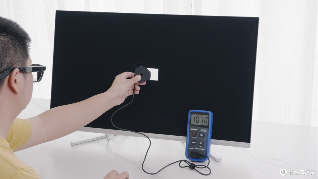 4K/240Hz + DP2.1 + AR3.0 黑透屏,618显示器推荐-EVNIA 弈威天王星