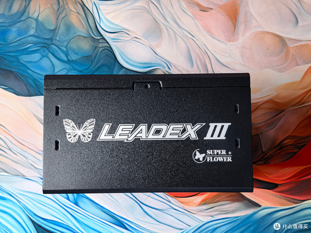 【沈少】它太全面了!振华LEADEX III P白金电源 1000W开箱&装机