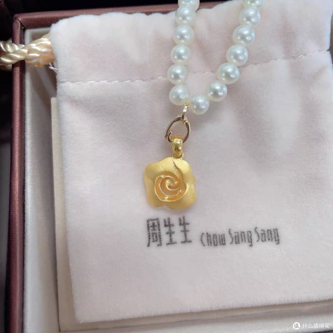 🌹周生生幸福花语玫瑰|足金实心美到心坎