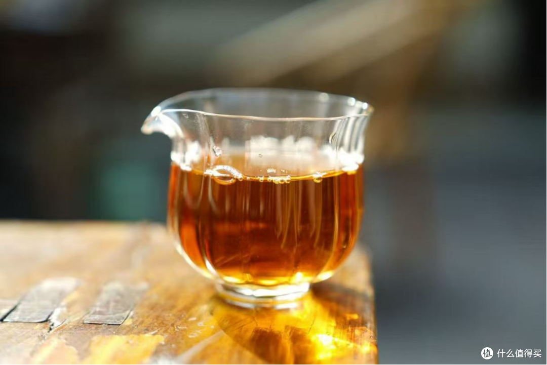 以茶为礼不负相逢,万紫千红小红罐传递祝福