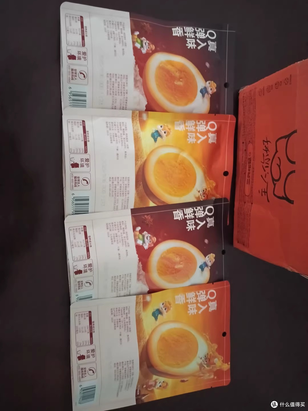 深夜看球，这三只松鼠鹌鹑蛋成了我的固定搭档