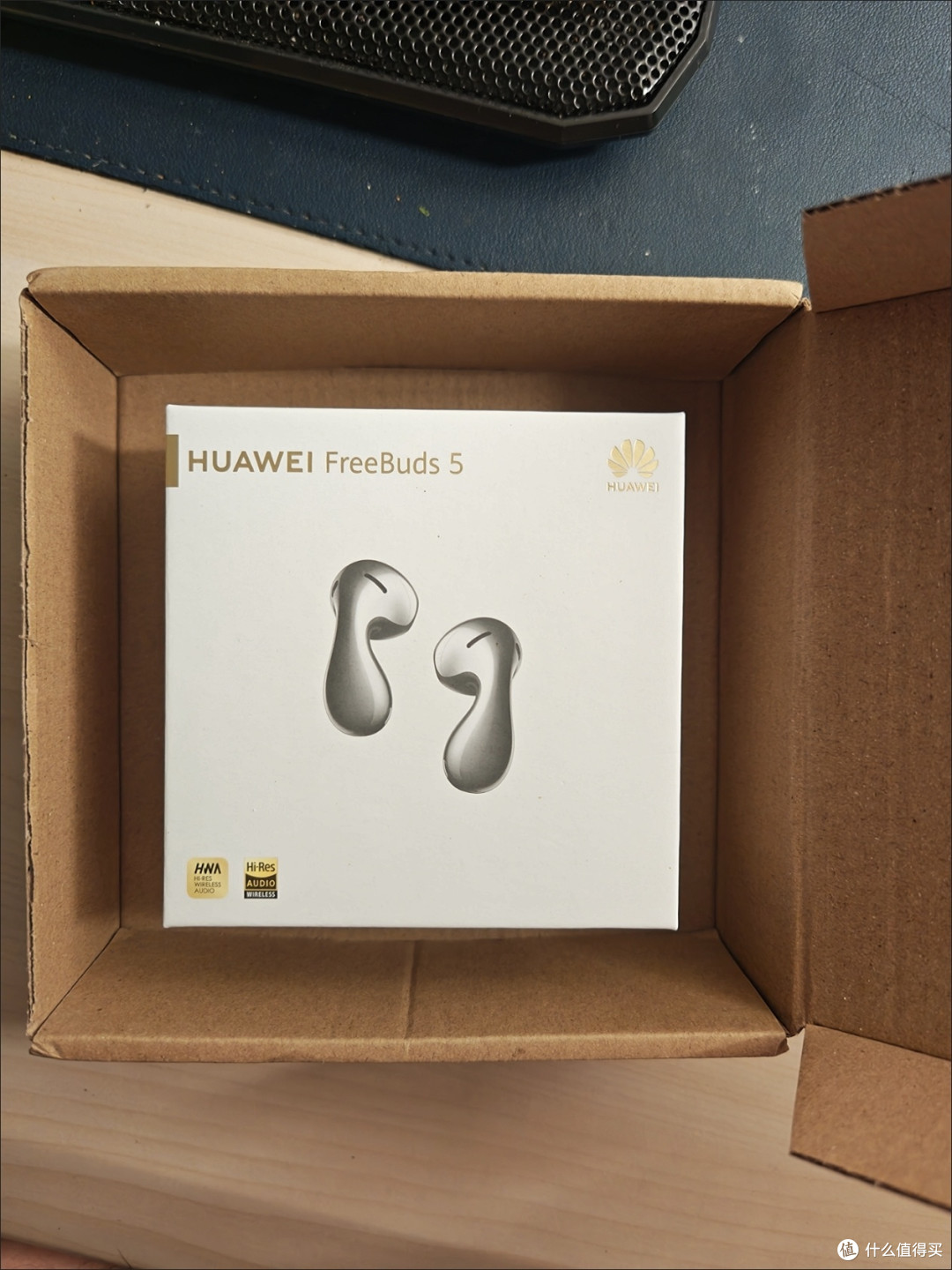 华为FreeBuds 5:全场景适配耳机