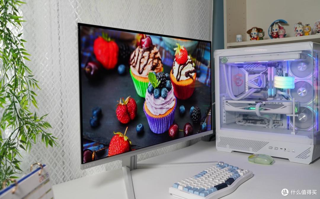 32英寸4K QD-OLED旗舰登场!EVNIA弈威天王星32M2N8900X,618显示器推荐