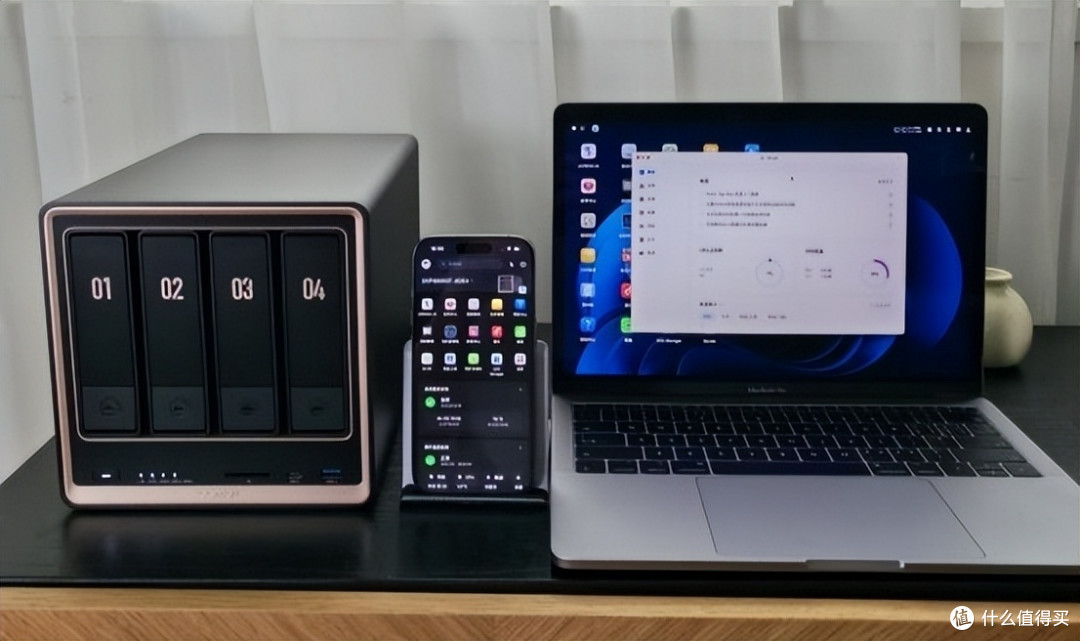 绿联DXP4800 GT、极空间Z4 Pro+、飞牛等,哪台更值得买!