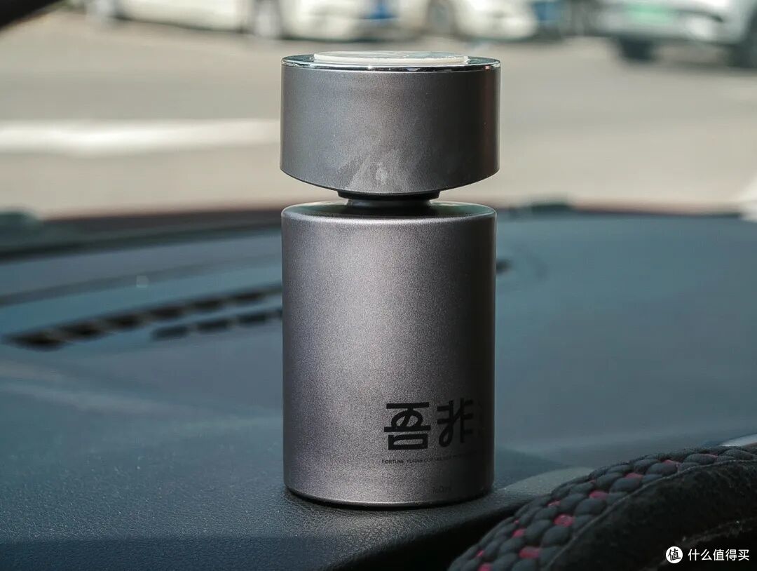 被车内异味逼疯?实测吾非VFZ时来运转车载香薰,真的太好用了