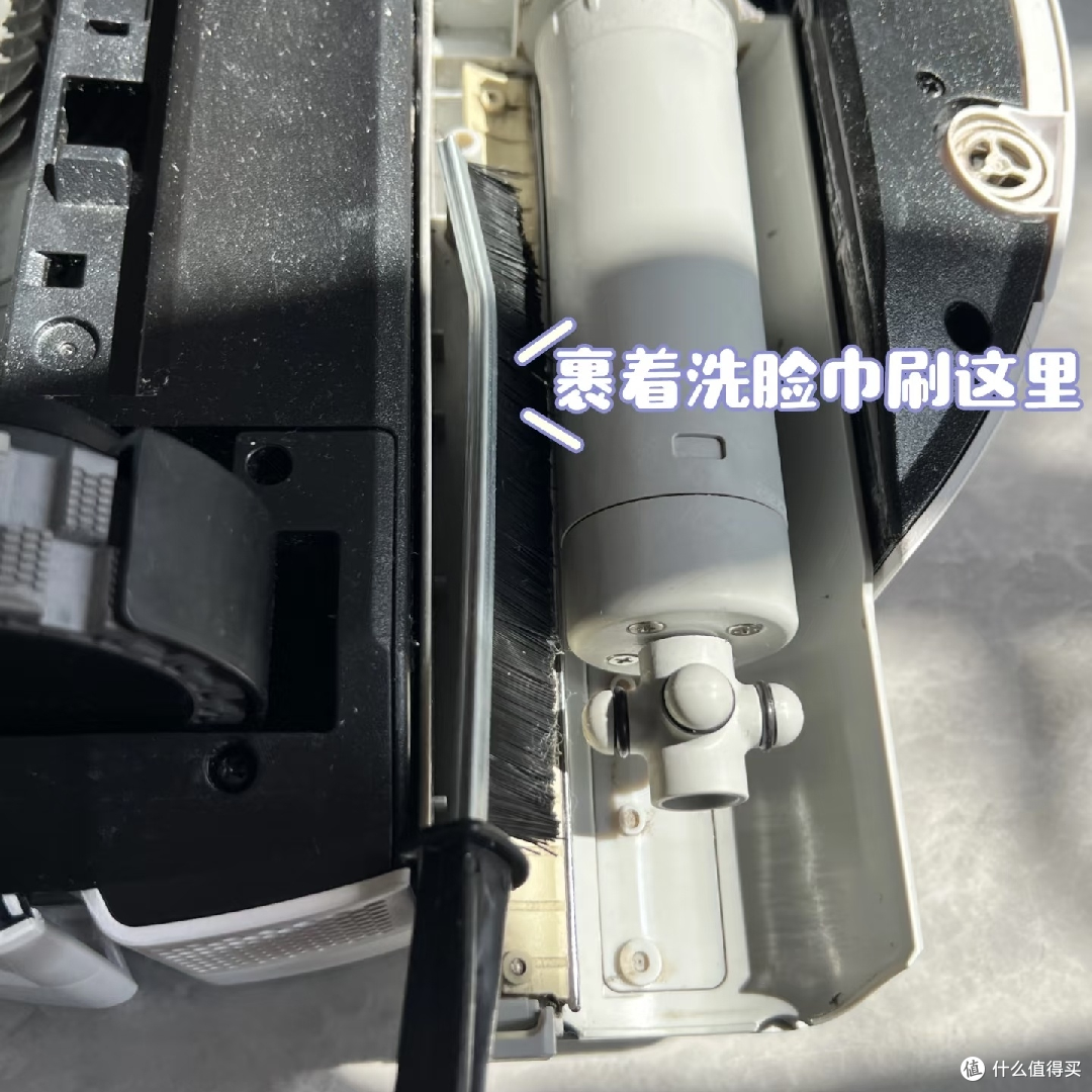 日常清洁助手:扫地机器人的优缺点