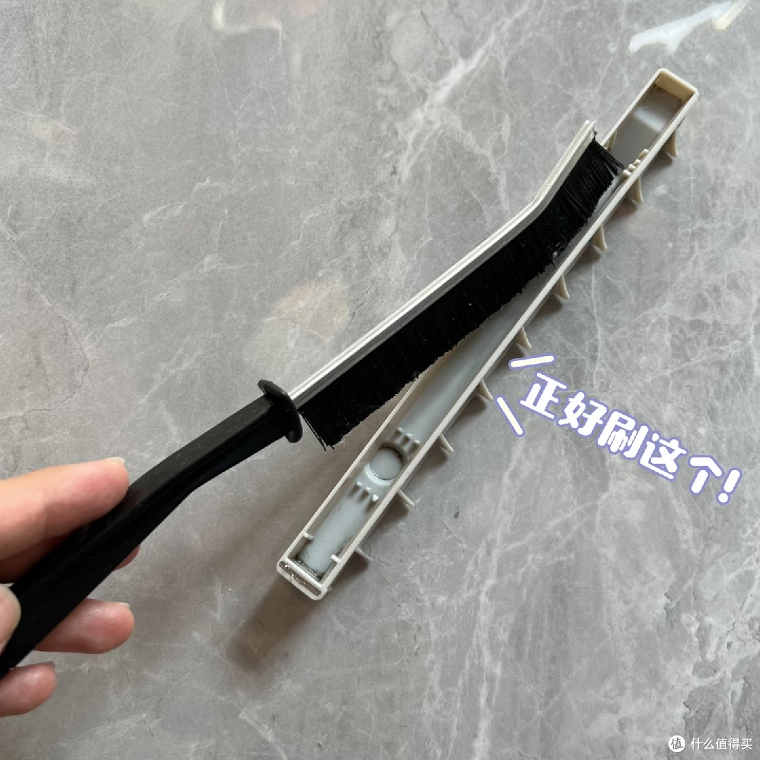 日常清洁助手:扫地机器人的优缺点